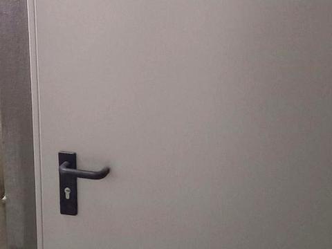 комерційна за адресою Ґарета Джонса вул. (Сім'ї Хохлових), 12