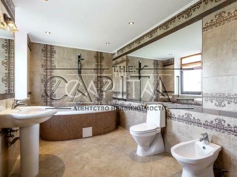 будинок за адресою Центральна вул., 45