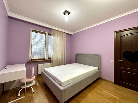 квартира за адресою Голосіївський просп. (40-річчя Жовтня), 60