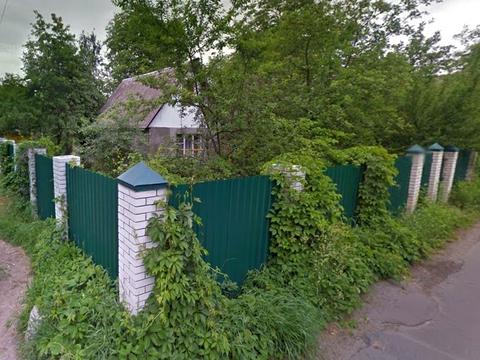 ділянка за адресою Центральна вул., 2