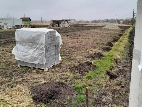 участок по адресу Тополина