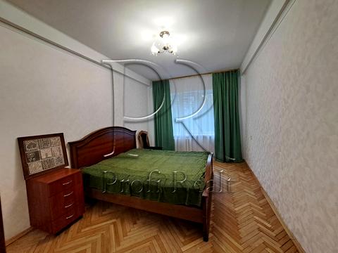 квартира по адресу Авиаконструктора Антонова ул., 15-А