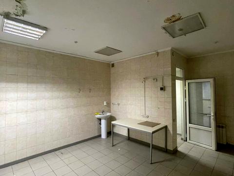 коммерческая по адресу Магдалинівська ул., 1А