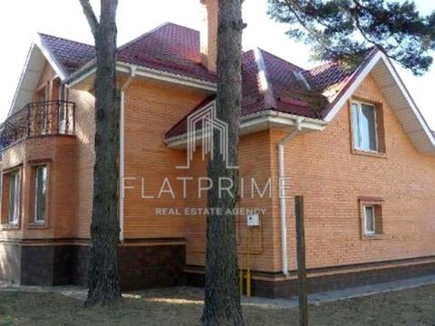 будинок за адресою Василя Симоненка вул.