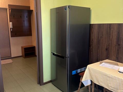 квартира за адресою Вахтанга Кікабідзе вул. (Булгакова), 2-А