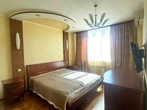 квартира за адресою Бориса Гмирі вул., 4