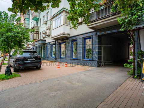 коммерческая по адресу Саксаганского ул., 42