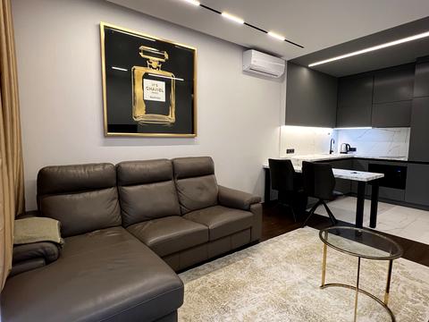 квартира за адресою Червоної Калини просп., 56а