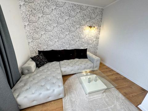 будинок за адресою Весняна вул.