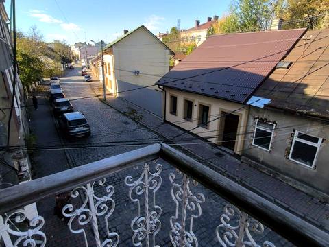 квартира за адресою Синагоги вул. (Анрі Барбюса), 8