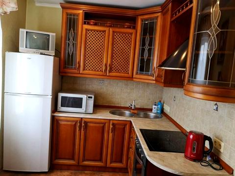 квартира за адресою Срібнокільська вул., 8