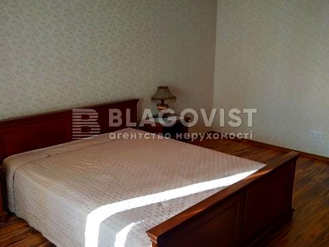 квартира по адресу Анны Ахматовой ул., 31