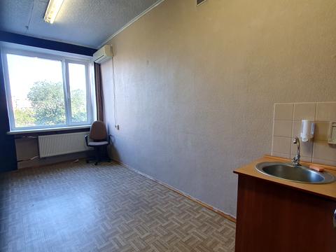 коммерческая по адресу Небесної Сотні, 105