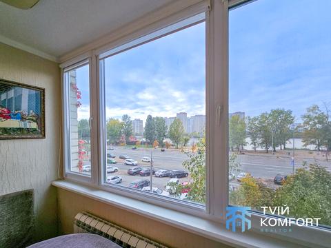 квартира за адресою Ревуцького вул., 5