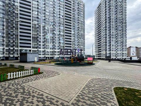 квартира за адресою Ревуцького вул., 40-В