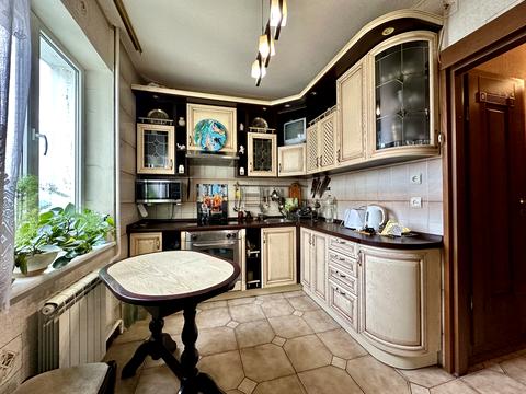 квартира за адресою Київ, Ревуцького вул., 44