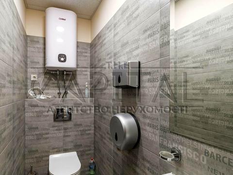 комерційна за адресою Академіка Заболотного вул., 1-А