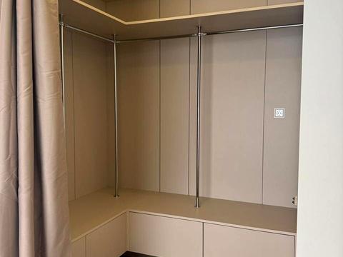 квартира за адресою Причальна вул., 12