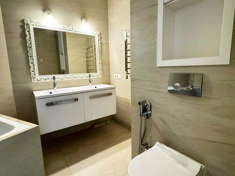 квартира за адресою Виконкомівська вул., 24-Б