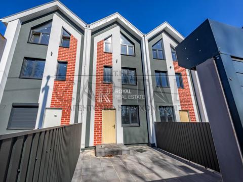 дом по адресу Зінаїди Тулуб ул. (Некрасова)