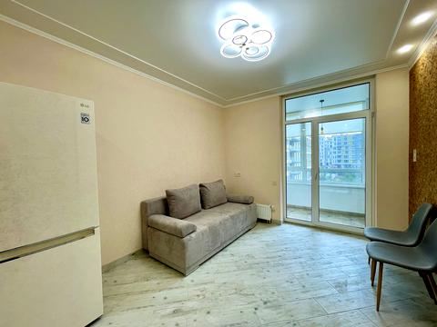 квартира за адресою Салютна вул., 2к9