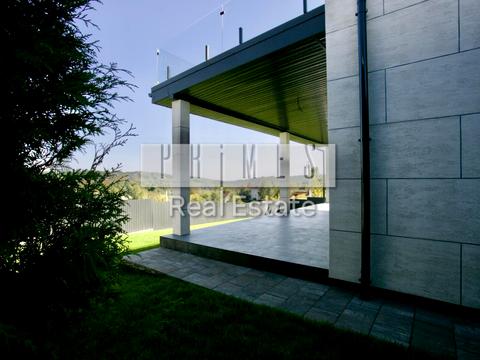 будинок за адресою Захрестова вул.