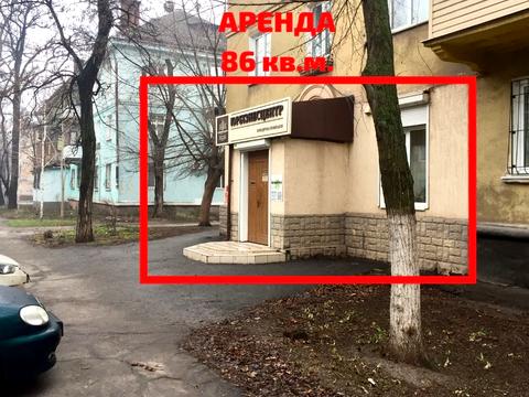 комерційна за адресою Степана Тельги, 65