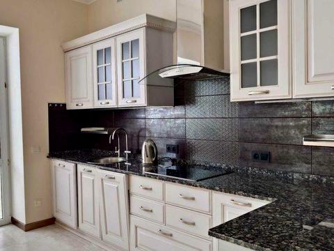 квартира за адресою В'ячеслава Чорновола вул., 25