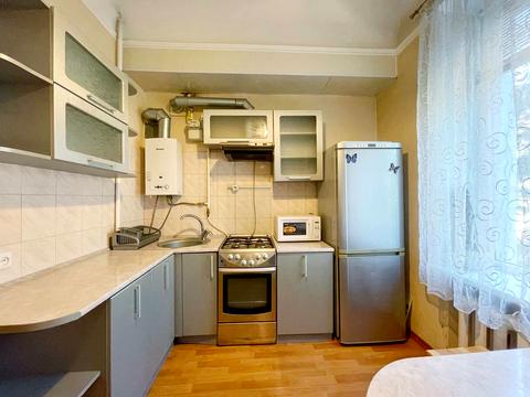 квартира за адресою Пастера вул., 2