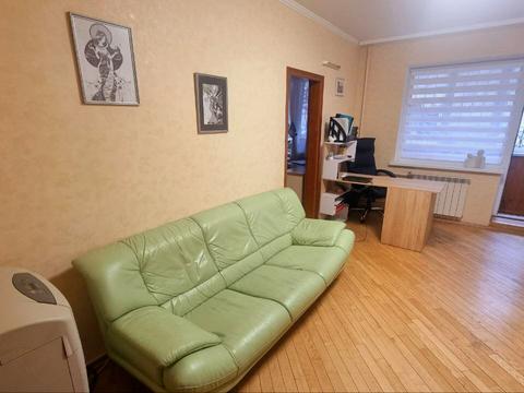 комерційна за адресою Чистяківська вул., 7