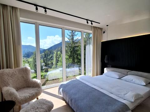 будинок за адресою Олекси Довбуша вул. (Незалежності)