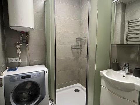 квартира по адресу Верховинная ул., 81