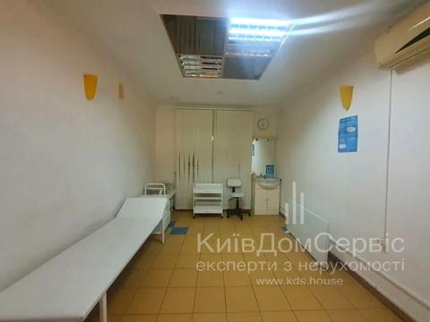 коммерческая по адресу Владимира Ивасюка просп. (Героїв Сталінграду), 20