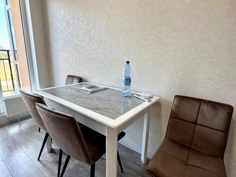 квартира за адресою Краснова вул., 1-В