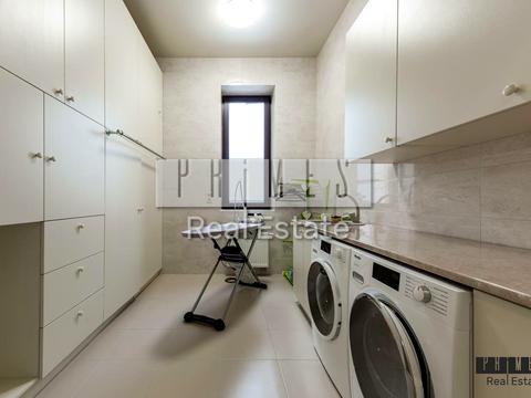 будинок за адресою Лугова вул.