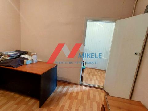 комерційна за адресою Леся Курбаса просп., 18-Г