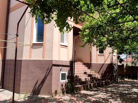 будинок за адресою с-ще. Ліски, Садова