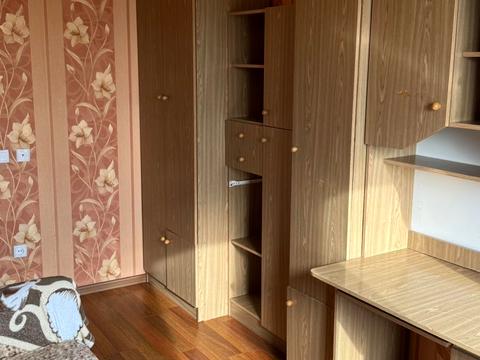 квартира за адресою Космонавтів вул., 130а