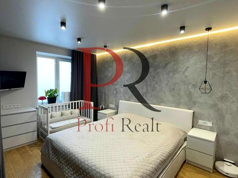 квартира за адресою Доківська вул., 10