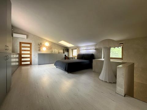 будинок за адресою Богатирська вул., 30а