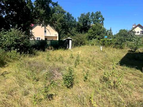 ділянка за адресою Центральна вул.