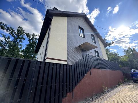 будинок за адресою Миколи Сингаївського вул. (Ново-Оскольська)