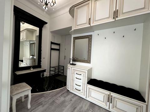 квартира за адресою Круглоуніверситетська вул., 13