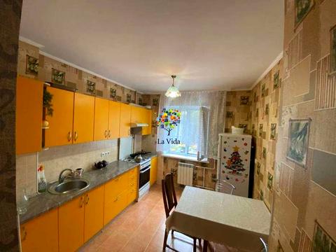 квартира за адресою Володимира Висоцького бульв., 6-А