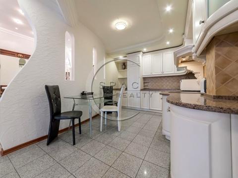 квартира за адресою Старонаводницька вул., 4-В