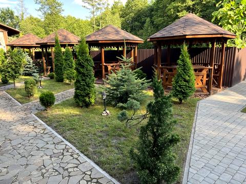 комерційна за адресою Гірка вул., 2а