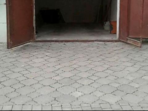 комерційна за адресою Зарічанська вул., 14/5а