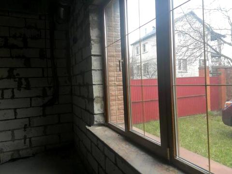 будинок за адресою с. Вишеньки, Садова вул.