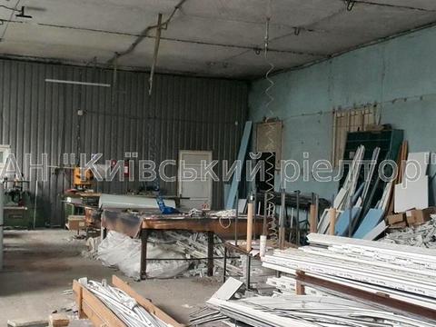 комерційна за адресою Хоменка, 21 а