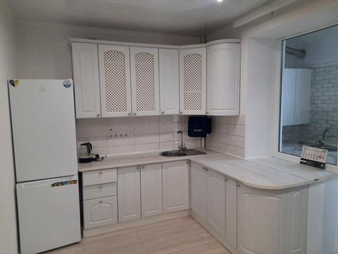 квартира за адресою Центральна вул., 6